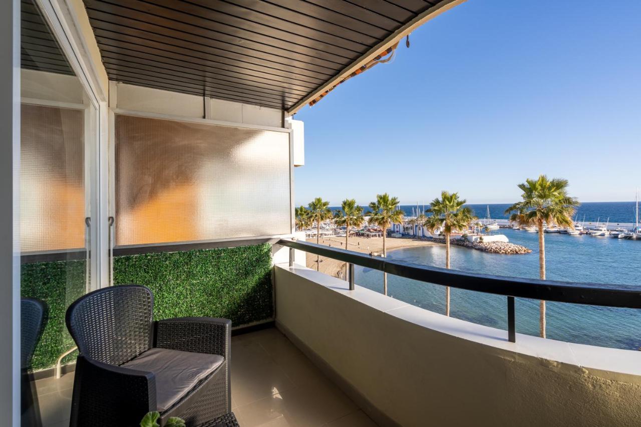 Apartment Beachfront With Stunning Sea Views